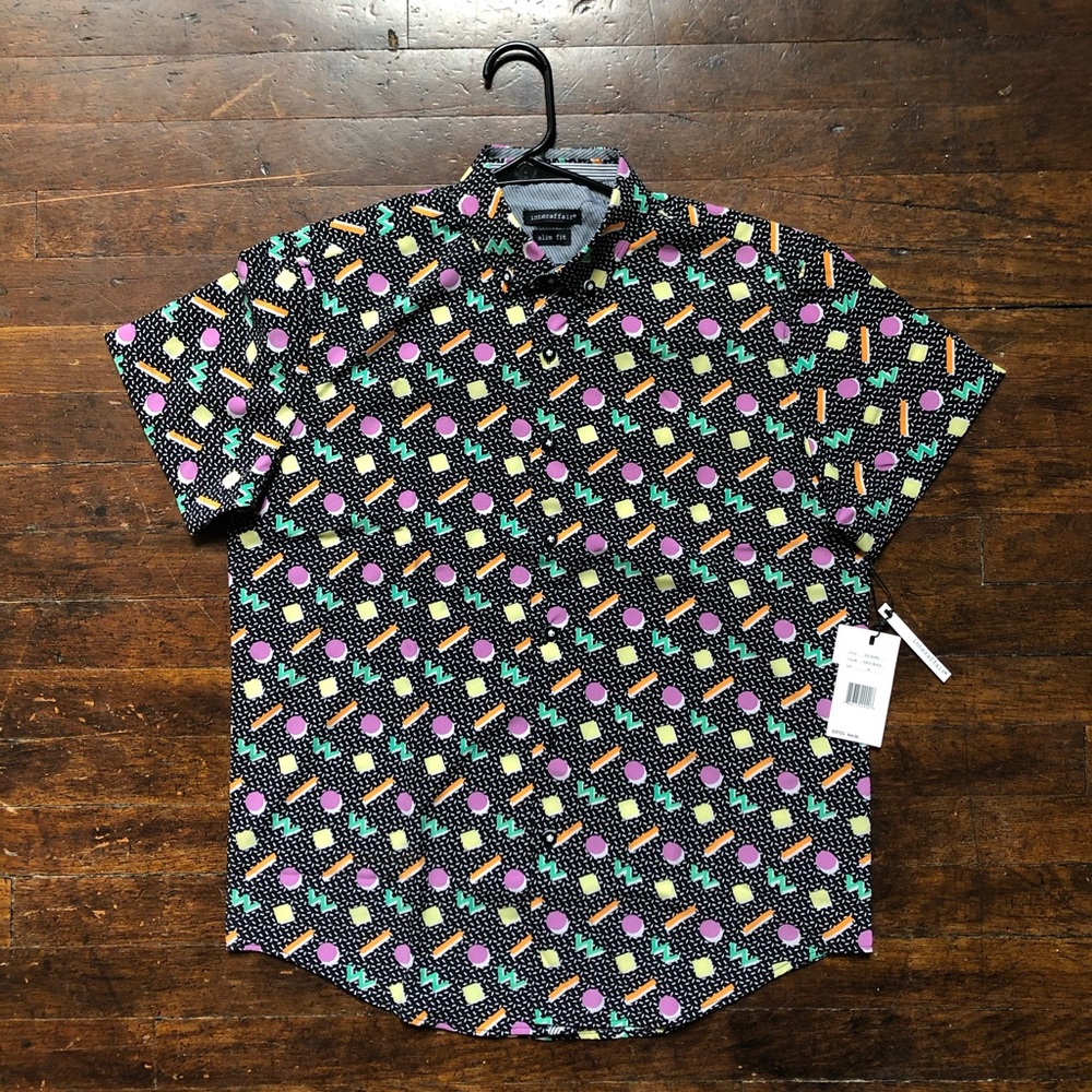 BRAND NEW! Abstract print short sleeve button down
